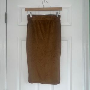 Iris Los Angeles Camel Basic Pencil Skirt